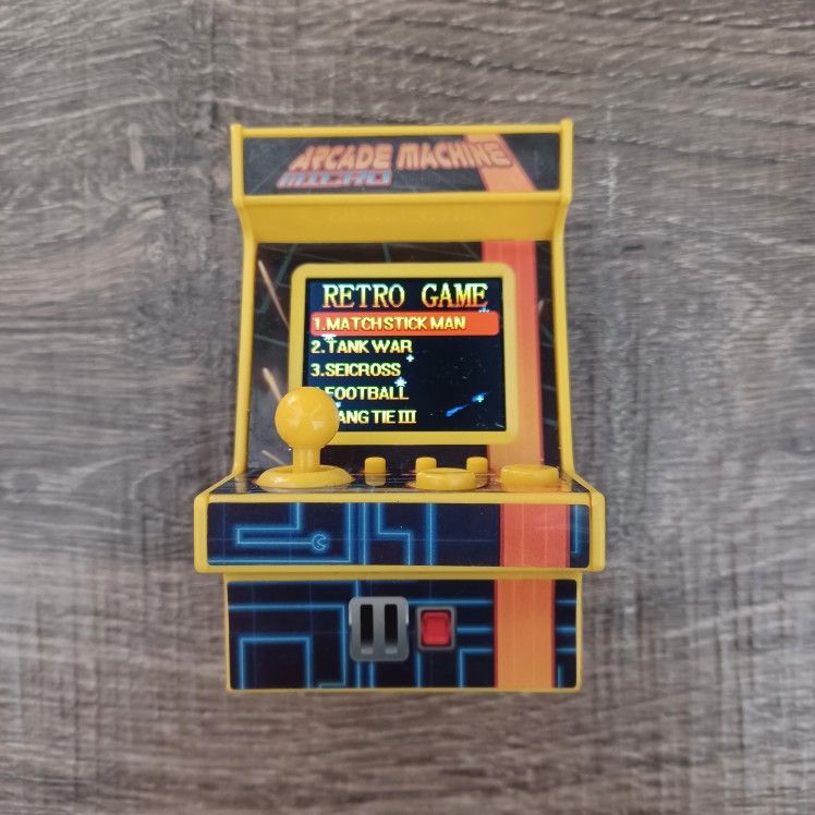 Micro Arcade Machine 152 Games Handheld