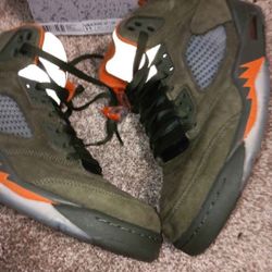 Jordan Olive 5's