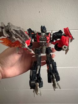 Transformers Dark of the Moon Voyager Class Fireburst Optimus Prime action figure