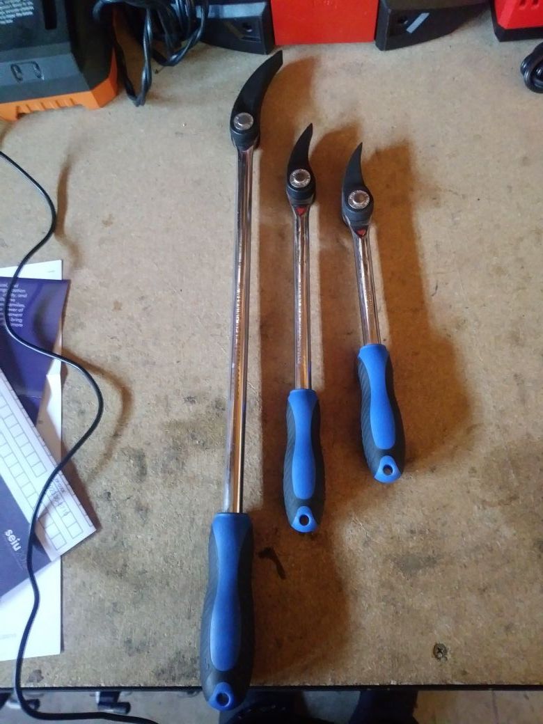 Cornwell adjustable pry bar set...