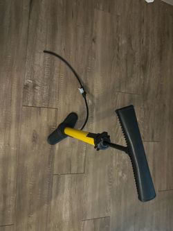Air pump for balls