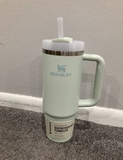 Stanley Quencher Cup Mist 30 oz Brand New