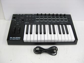 M-Audio Oxygen Pro 25 Key w/ Drum Pads USB MIDI Keyboard Controller