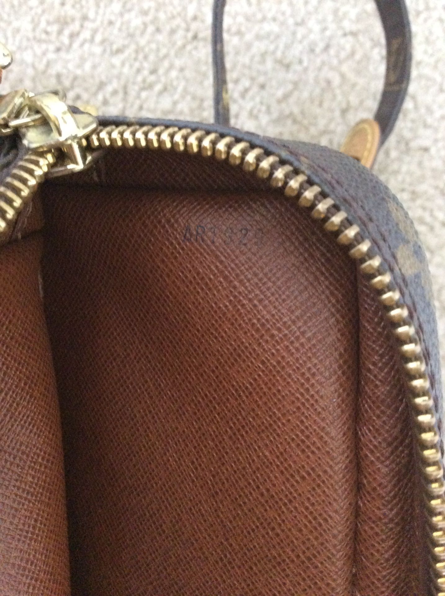 Louis Vuitton Monogram Canvas Shoulder Bag