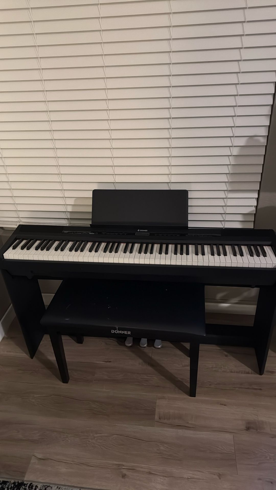 Donner DEP-20 Weighted Digital Piano with Stand and Piano Bench With Storage