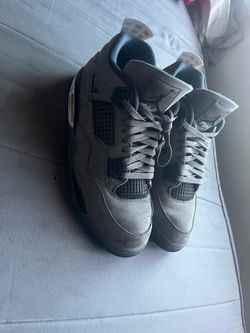 Cool Grey 4s