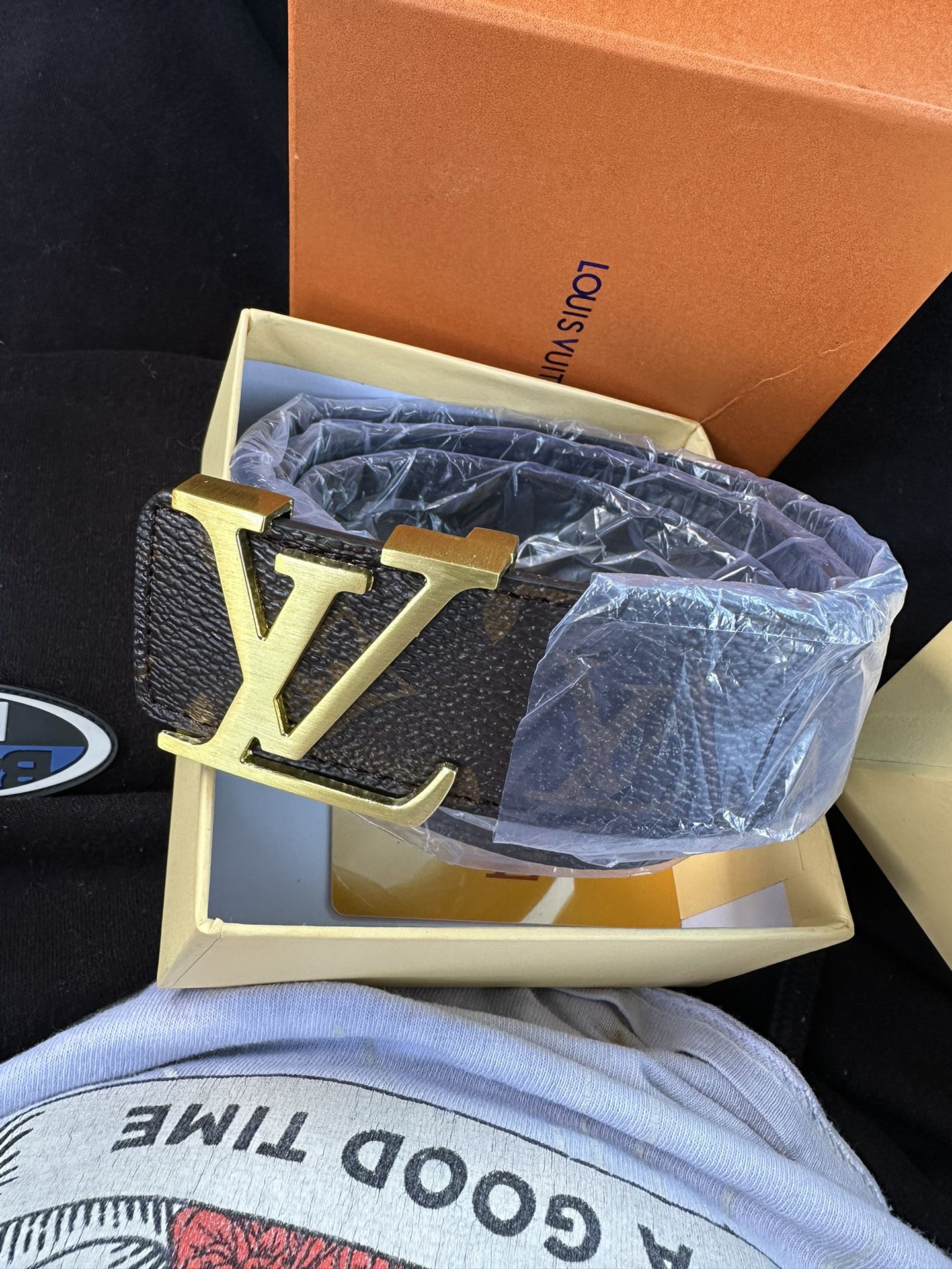 New and Used Supreme vuitton for Sale in Seattle, WA - OfferUp