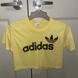 Vintage 80’s Adidas Cropped Tee Size M
