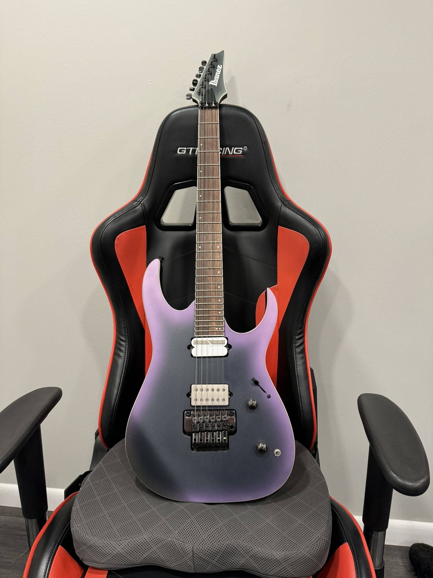 Ibanez RG60ALS Solid Body w/ Floyd Rose & Active Pickups