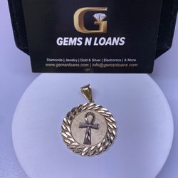 10k Ankh Medallion Pendant 