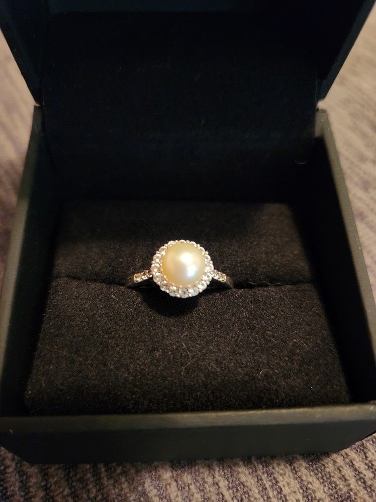 Pearl Sapphire Ring