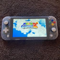 Nintendo Switch Lite + 7000 Games