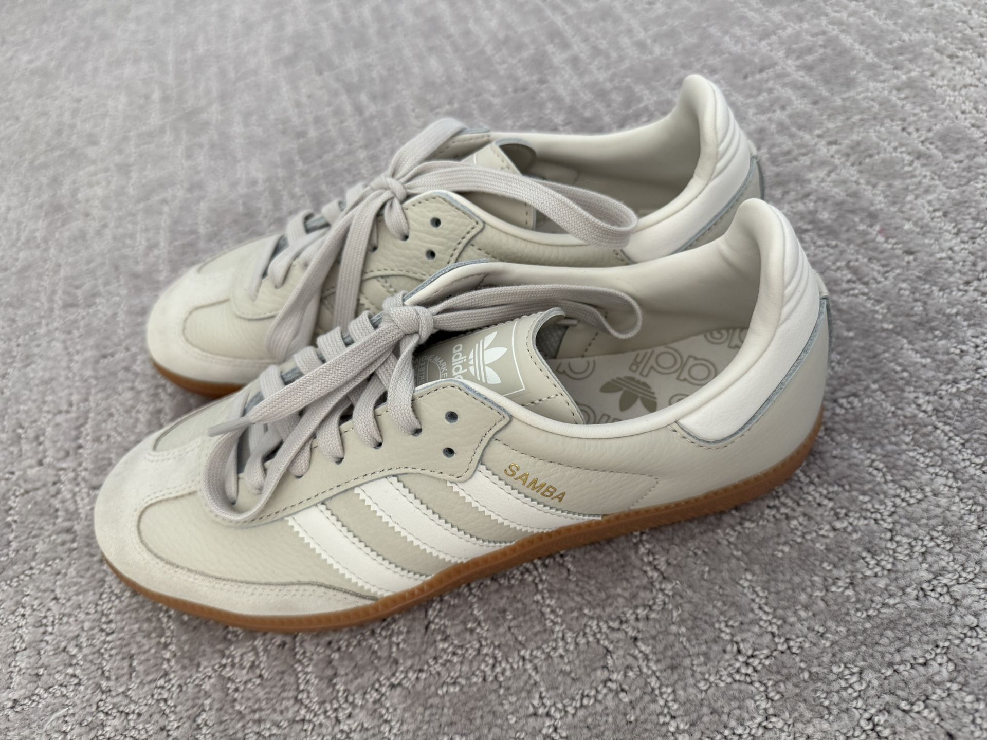 Beige Sambas 