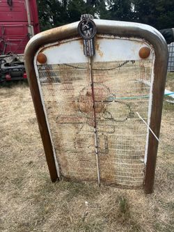 Harvester Track Grille