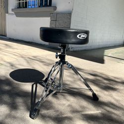 🎵 PDP by DW Drum Throne (PGDT880) – Solid, Adjustable, Great Condition