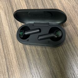 Razer Hammerhead Wireless Headphones / Earbuds