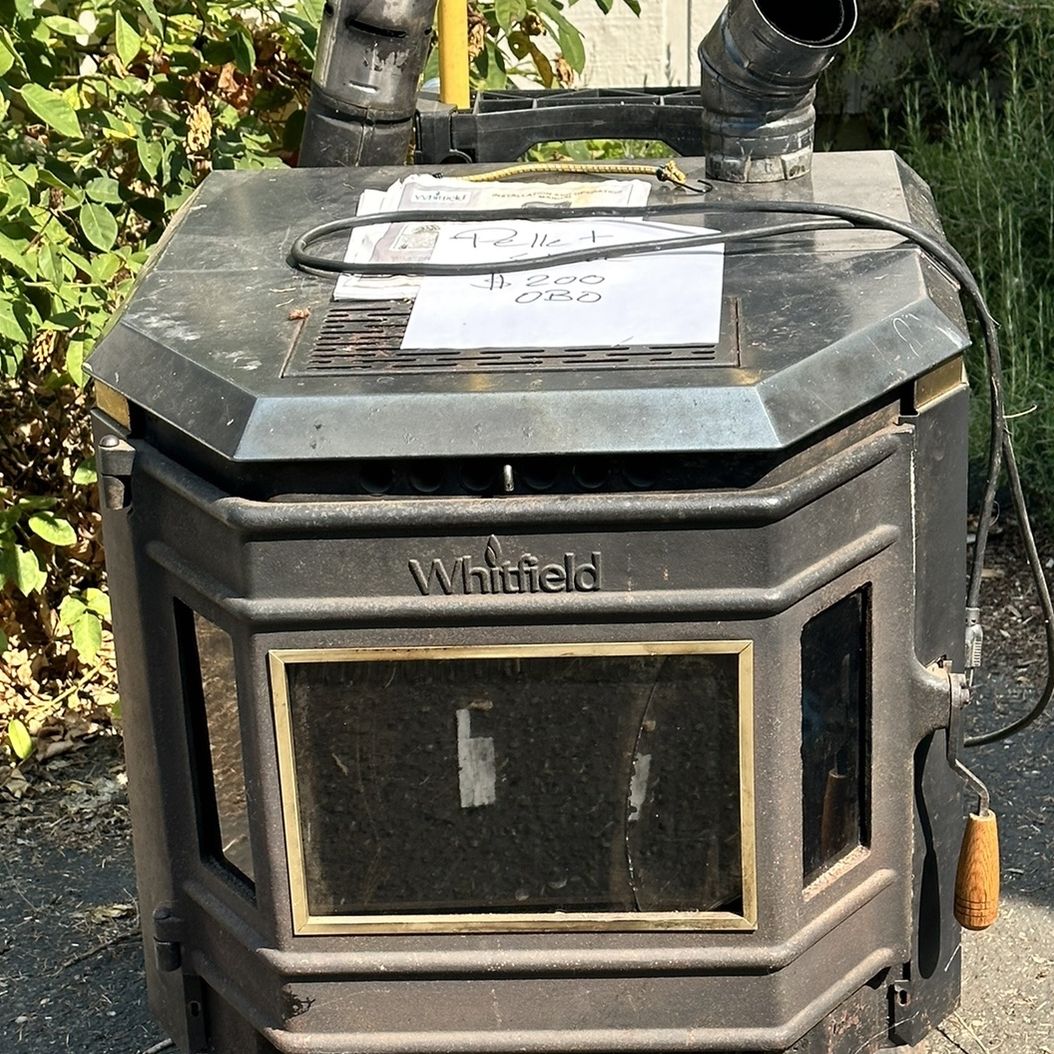Whitfield Pellet Stove for Sale in Silverdale, WA - OfferUp