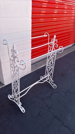 Vintage White Wrought Iron Towel Rack Stand
