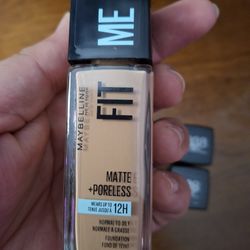 Fit Me Foundation 