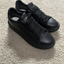 Alexander McQueen Oversized Black Men’s US 11