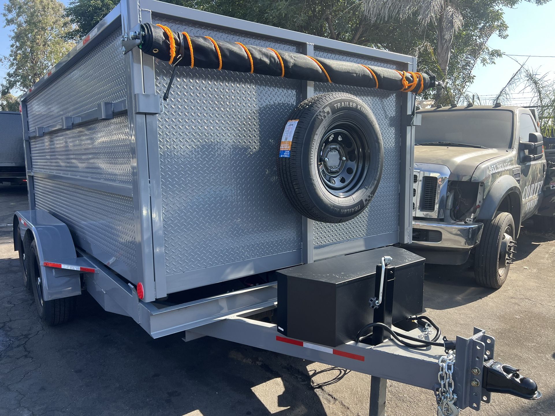 DUMP TRAILER SIZE 8x12x4 Year 2025 Price $6500