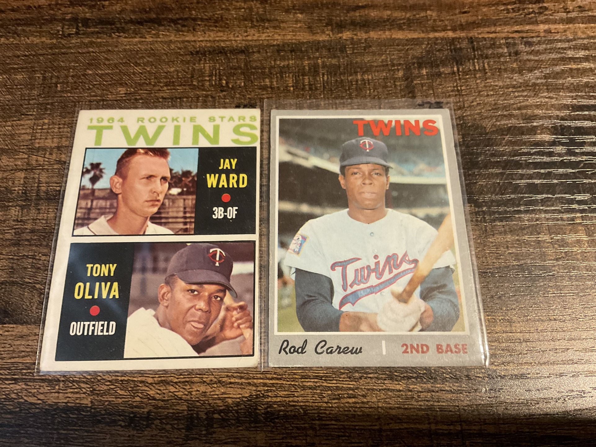 2 Minnesota Twins HOF Topps Baseball Cards 1970 Rod Carew & 1964 Tony Olivia Rookie Stars
