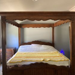 King Size Bed; Free, Free