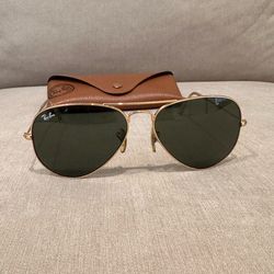 Ray-Ban Aviator Classic Sunglasses