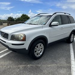 2008 Volvo XC90 – Reliable Around-Town SUV