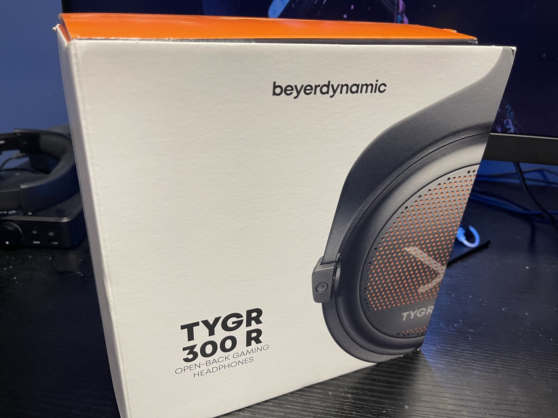 Beyerdynamc TYGR 300r Open Back Gaming Headphone
