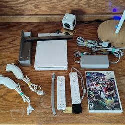 Nintendo Wii Bundle 