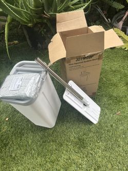 JOYMOOP Squeeze Flat Mop & Bucket System – Brand New (Open Box)