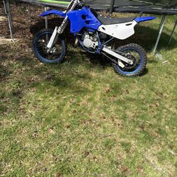 Yz 85 