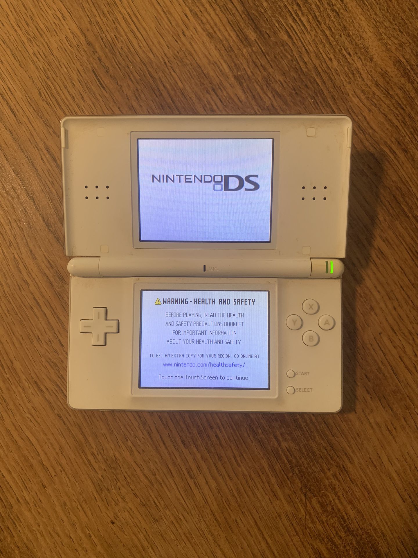Nintendo DS - White