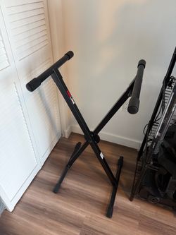 DJ/Keyboard Stand