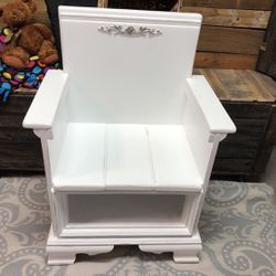 White Child’s Reading Chair
