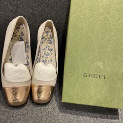 Gucci Flats