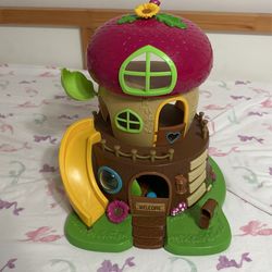 Little Play House