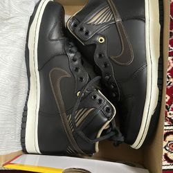 Nike SB Dunk High Pawnshop Skate Co. Old Soul Size: US M 9