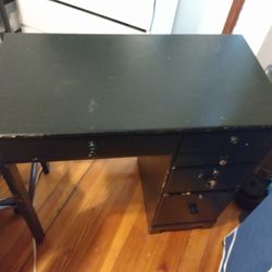 Chair + Table =30 Us