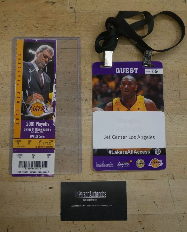 Kobe Bryant Autographed Ticket 2001 PLAYOFFS W GUEST PASS WITH COA . WITH IN PERSON AUTHENTICS COA 103348. GOOD CONDITION.