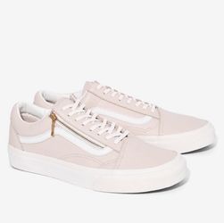 Vans Old Skool Zip Leather (Size 6.5) - $20 LOCAL MEETUP ONLY