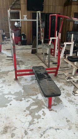 Flat bench