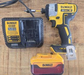 DeWalt XR Impact Drill 3 speed. With 20v 5ah Big Battery & Charger