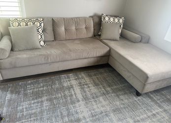 Modern Cloud Sectional Sofa With Full Sleeper