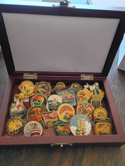 Vintage balloon fiesta pin collection