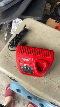 New m12 charger
