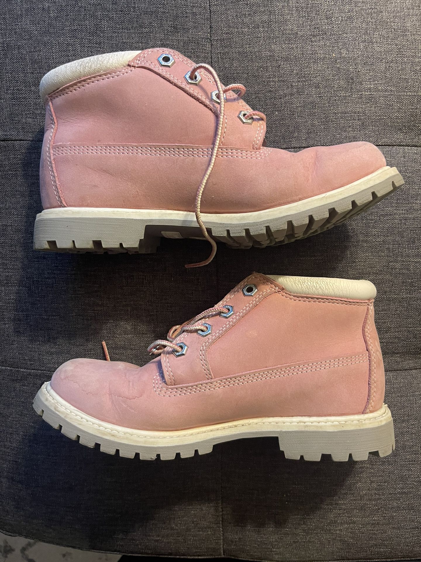 Timberland Boots Pink Size 7.5 