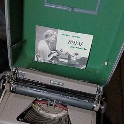 Vintage Royal Typewriter