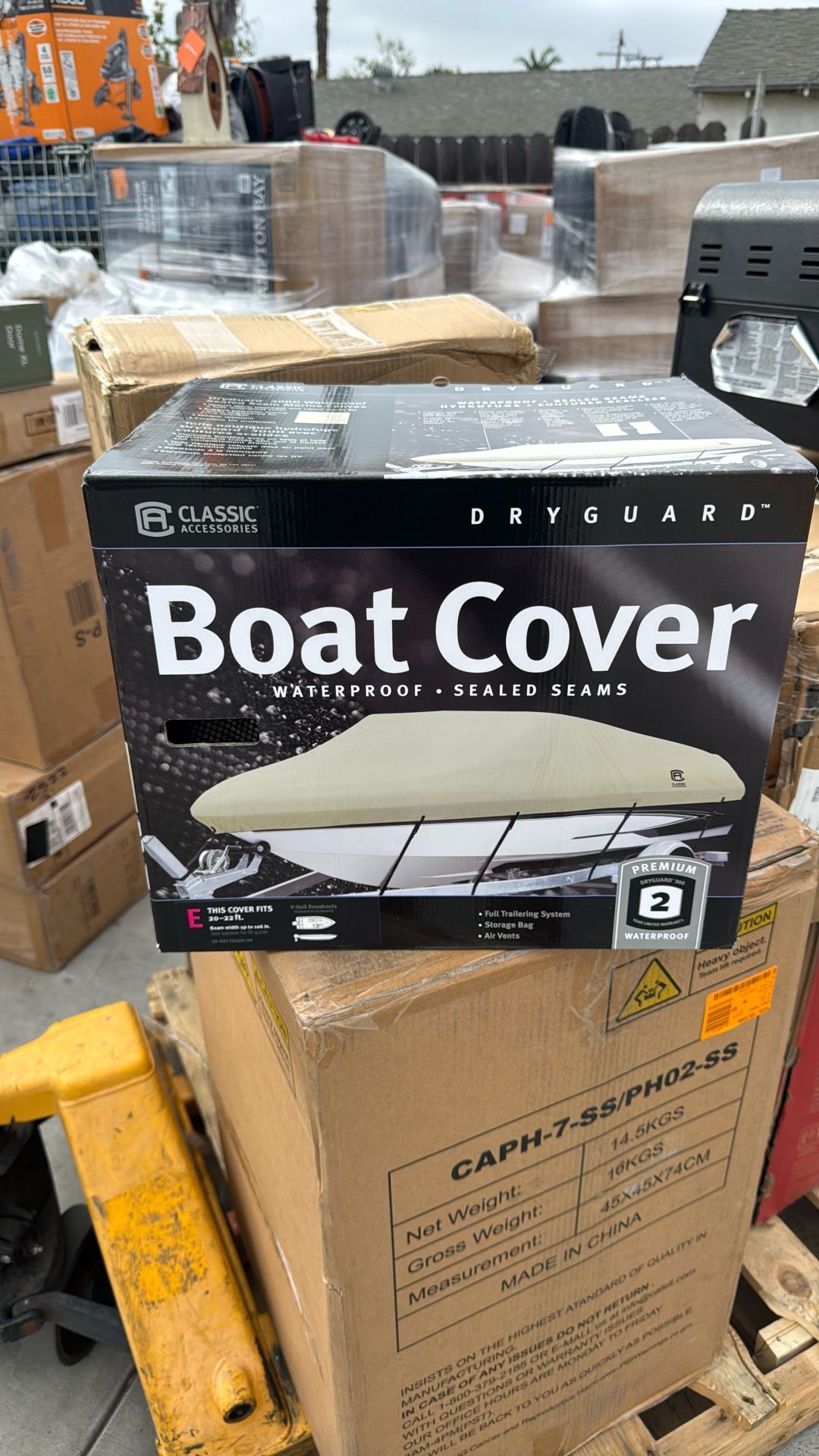 Classic Accessories DryGuard Waterproof 20 ft. to 22 ft. Boat Cover